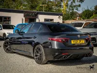 Used Alfa Romeo Giulia Edizione Speciale 190 HP (139 kW) 2021 Black Sedan