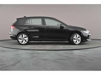 Nouă VW Golf VIII 204 CP (150 kW) 2025