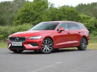 Used Volvo V60 Inscription 160 HP (117 kW) 2021 Red Estate