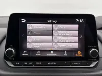 Used Nissan Qashqai Acenta Premium 140 HP (102 kW) 2023 White SUV