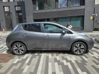 Used Nissan Leaf Tekna 80 kW (109 HP) 2013 Grey Hatchback