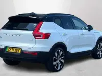 Used Volvo XC40 Pro 295 kW (402 HP) 2022 White SUV