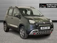 Used Fiat Panda Cross Cross 90 HP (66 kW) 2019 Green Hatchback