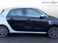 Used Smart ForFour Premium 71 HP (52 kW) 2018 Blue Hatchback