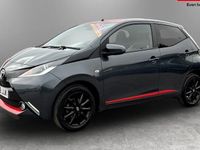 Usado Toyota Aygo x-press 69 HP (50 kW) 2018 Citadino