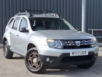 Used Dacia Duster Ambiance 114 HP (83 kW) 2017 Silver SUV
