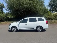Used Dacia Logan MCV Lauréate 88 HP (64 kW) 2016 Alpine white Estate