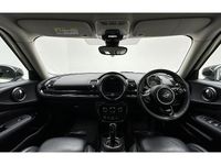 Used Mini Cooper Clubman Exclusive 136 HP (100 kW) 2019 Pepper white Estate