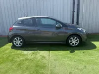 Używany Peugeot 208 Active 2016 Szary Hatchback