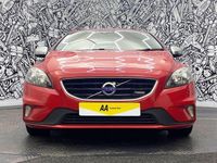 Used Volvo V40 R-Design 115 HP (84 kW) 2013 Red Hatchback