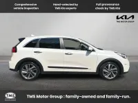Used Kia Niro First Edition 141 HP (103 kW) 2017 White SUV