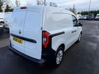 Used Renault Kangoo 95 HP (69 kW) 2024 White MPV