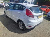 Used Ford Fiesta Zetec 82 HP (60 kW) 2011 White Hatchback