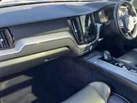 Used Volvo XC60 R-Design 340 HP (250 kW) 2021 Bursting blue  SUV