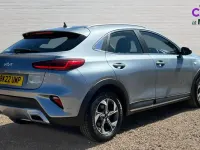Usado Kia XCeed 118 CV (86 kW) 2022 Plateado SUV