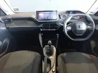 Used Peugeot 208 Style 101 HP (74 kW) 2025 White Hatchback