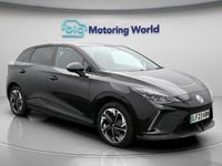 Begagnad MG MG4 EV Trophy 319 kW (435 HK) 2023 Svart Halvkombi