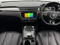 Used MG MG5 EV Exclusive 114 kW (156 HP) 2022 Silver Estate
