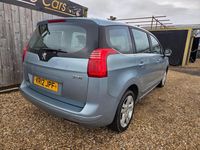 Used Peugeot 5008 Active 112 HP (82 kW) 2012 Blue MPV