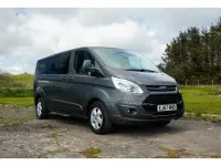 Usado Ford Tourneo Custom Titanium 2017 Gris Van