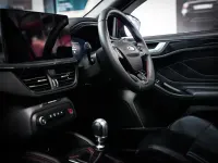 Used Ford Focus ST 280 HP (205 kW) 2022 Red Hatchback