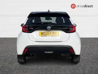 Used Toyota Yaris Design 116 HP (85 kW) 2021 White Hatchback