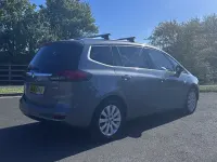 Usado Vauxhall Zafira Tourer 140 HP (102 kW) 2016 Cinzento Monovolume