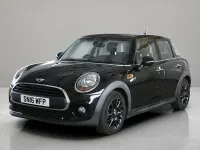 Used Mini ONE Hatch 102 HP (75 kW) 2016 Black Hatchback