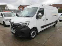 Used Renault Master Business 145 HP (106 kW) 2022 White MPV