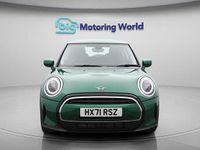 Begagnad Mini Cooper Classic 136 HK (100 kW) 2022 Grön Halvkombi