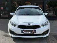 Used Kia Ceed 136 HP (100 kW) 2016 White Hatchback