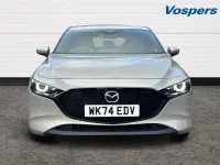 Begagnad Mazda 3 Exclusive-Line 120 HK (88 kW) 2024 Silver Halvkombi