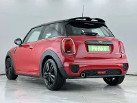 Używany Mini Cooper Hatch 2019 Czerwony Hatchback