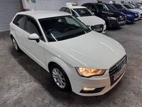 Used Audi A3 Sportback 105 HP (77 kW) 2013 White Hatchback