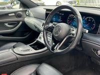 Usado Mercedes E200 AMG Line Premium 200 HP (147 kW) 2023 Azul