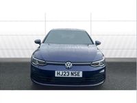 Used VW Golf VIII Life 131 HP (96 kW) 2023 Blue Hatchback