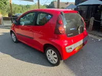 Used Peugeot 107 Active 68 HP (50 kW) 2014 Red Hatchback