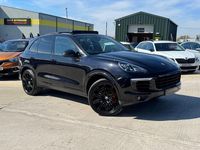 Used Porsche Cayenne Platinum Edition 262 HP (192 kW) 2016 Black SUV