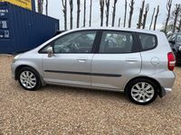Used Honda Jazz SE 82 HP (60 kW) 2007 Silver Hatchback