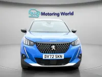 Second-hand Peugeot 2008 GT 131 CP (96 kW) 2022 Albastru SUV
