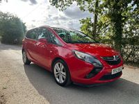 Used Vauxhall Zafira SRi 170 HP (125 kW) 2015 Red MPV