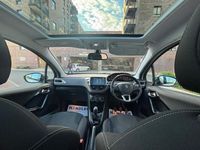 Used Peugeot 208 Allure Premium 2018 White Hatchback