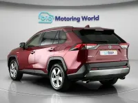 Used Toyota RAV4 Hybrid 218 HP (160 kW) 2019 Red SUV