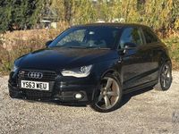 Usado Audi A1 Black Edition 140 HP (102 kW) 2014 Preto Citadino
