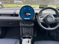 Begagnad Mini Cooper Exclusive 114 kW (156 HK) 2026 Vit Halvkombi