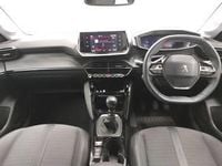 Used Peugeot 208 Allure Premium 100 HP (73 kW) 2021 Yellow Hatchback