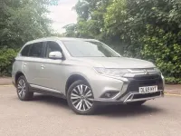Used Mitsubishi Outlander 150 HP (110 kW) 2019 Silver SUV