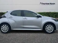 Second-hand Toyota Yaris Hybrid 116 CP (85 kW) 2021 Argintiu Hatchback