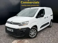 Used Citroën Berlingo 100 HP (73 kW) 2020 White MPV