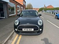 Używany Mini Cooper Hatch 136 KM (100 kW) 2018 Czarny Hatchback